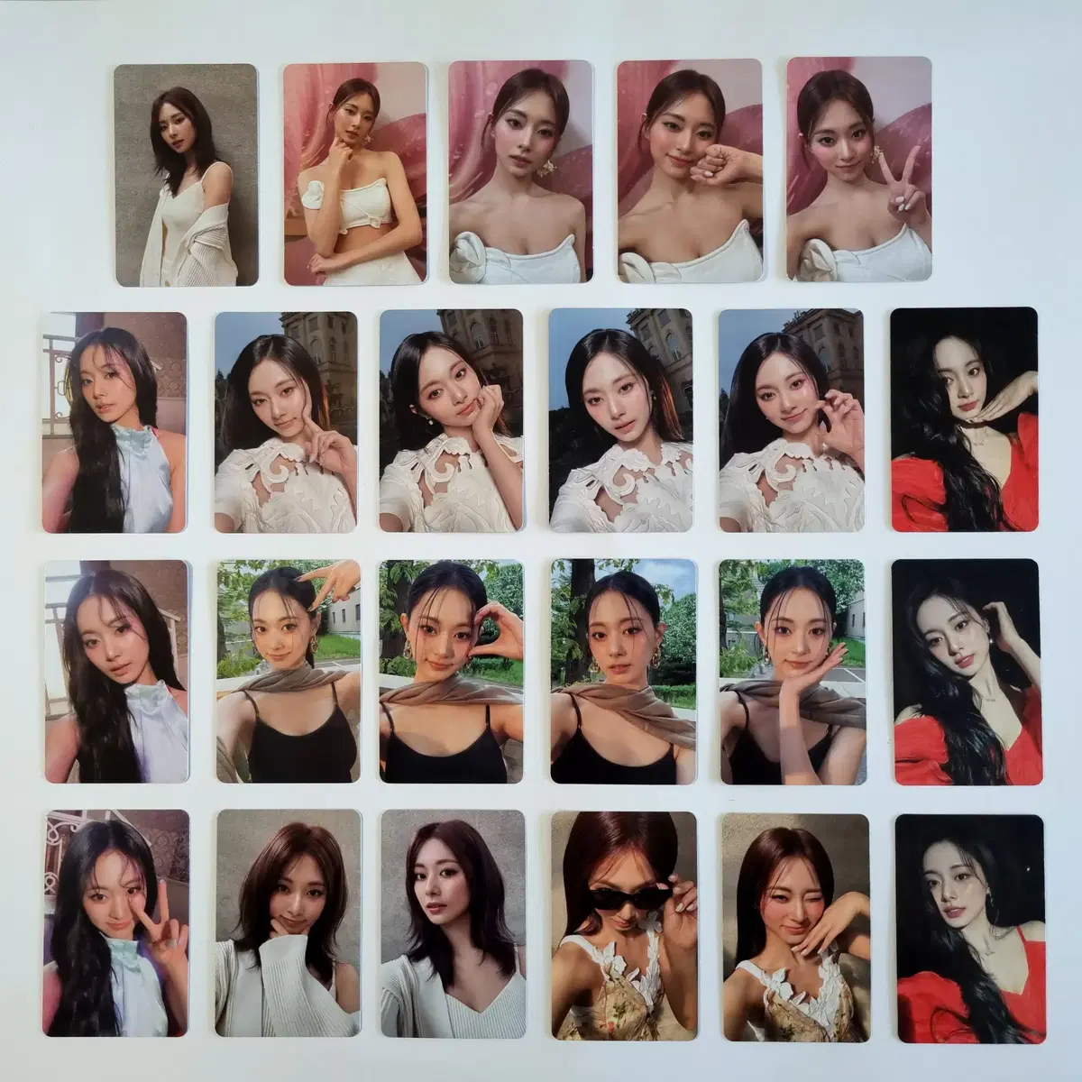 Tzuyu TWICE ツウィ Aboutzuランアウェイアルバムフォトカード販売